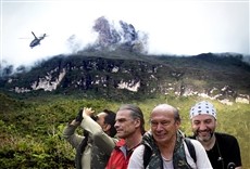 Televisión Amazon Explorers - Into the Peak of Mist