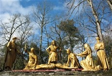 Escena de Vía Crucis de Lourdes
