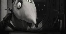 Filme completo Frankenweenie: Captain Sparky vs. the Flying Saucers