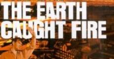 Filme completo O Dia em Que a Terra se Incendiou